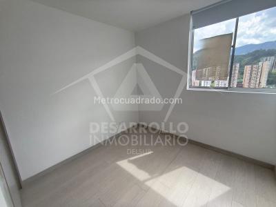 Apartamento de 3 alcobas en arriendo en Prados De Sabaneta, Sabaneta, 84 m² · foto 4 de 9
