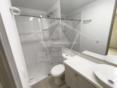 Apartamento de 3 alcobas en arriendo en Prados De Sabaneta, Sabaneta, 84 m² · foto 5 de 9