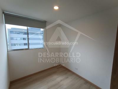 Apartamento de 3 alcobas en arriendo en Santa Fé, Medellín, 83 m² · foto 9 de 16