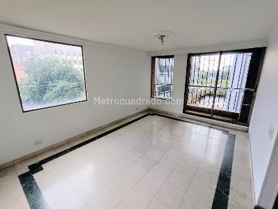 Apartamento de 3 alcobas en venta en Santa Barbara Occidental, Bogotá, 180 m² · foto 6 de 20