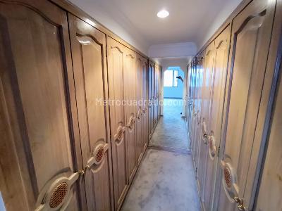 Apartamento de 3 alcobas en venta en Santa Barbara Occidental, Bogotá, 180 m² · foto 16 de 20