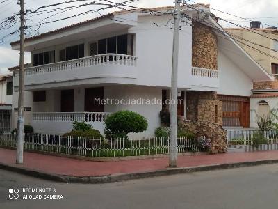 Casa en venta en Quinta Oriental, Cúcuta · foto 2 de 20