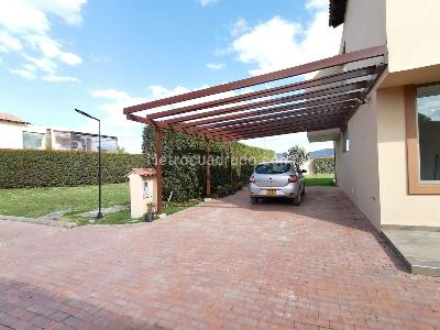 Casa de 3 alcobas en venta en Condominio Santa Anita, Cajicá, 206 m² · foto 17 de 18