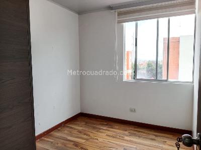 Apartamento de 3 alcobas en venta en Villa Marcela, Mosquera, 57 m² · foto 16 de 20
