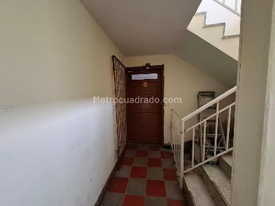 Casa de 5 alcobas en venta en Ciudad Jardin Sur, Bogotá, 646 m² · foto 8 de 16