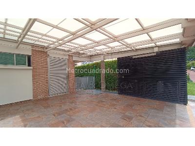 Casa de 4 alcobas en venta en El Vergel, Ibagué, 350 m² · foto 20 de 20