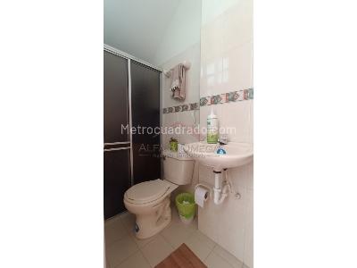 Casa de 5 alcobas en venta en Av, Ibagué, 206 m² · foto 12 de 20