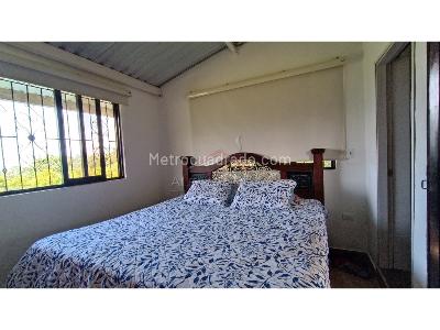 Casa de 5 alcobas en venta en Chucuni, Ibagué · foto 12 de 20