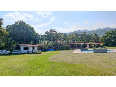 Casa de 5 alcobas en venta en Chucuni, Ibagué · foto 15 de 20