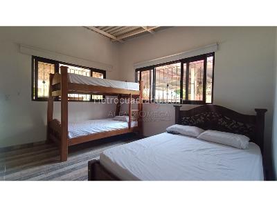 Casa de 5 alcobas en venta en Chucuni, Ibagué · foto 18 de 20