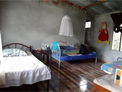 Casa de 4 alcobas en venta en El Salado, Ibagué · foto 12 de 20