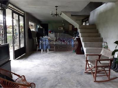 Casa de 4 alcobas en venta en El Salado, Ibagué · foto 14 de 20