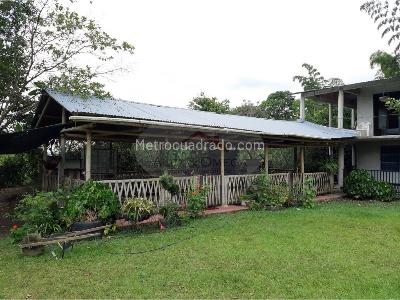 Casa de 4 alcobas en venta en El Salado, Ibagué · foto 18 de 20
