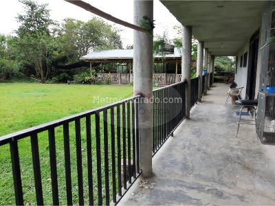Casa de 4 alcobas en venta en El Salado, Ibagué · foto 19 de 20