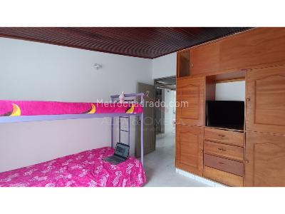 Casa de 4 alcobas en venta en Ciudad Luz, Ibagué, 100 m² · foto 8 de 17