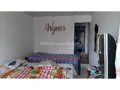 Casa de 5 alcobas en venta en Av, Ibagué, 400 m² · foto 9 de 16