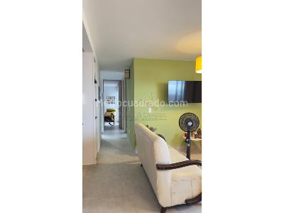 Apartamento de 3 alcobas en venta en Varsovia, Ibagué, 68 m² · foto 2 de 20