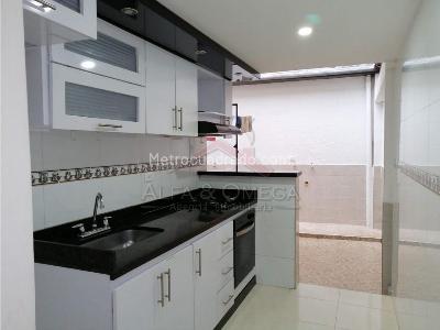 Casa de 4 alcobas en venta en Barrio Valparaiso, Ibagué, 75 m² · foto 5 de 15