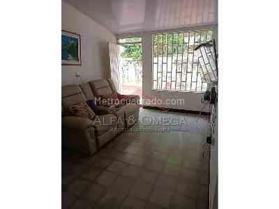 Casa de 4 alcobas en venta en Santa Helena, Ibagué, 180 m² · foto 2 de 11
