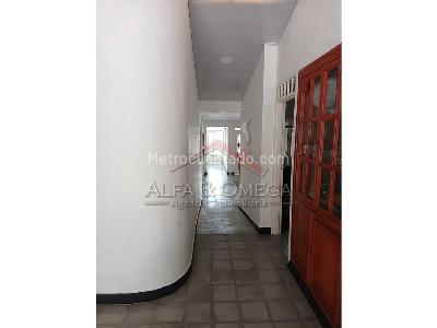 Casa de 4 alcobas en venta en Santa Helena, Ibagué, 180 m² · foto 7 de 11
