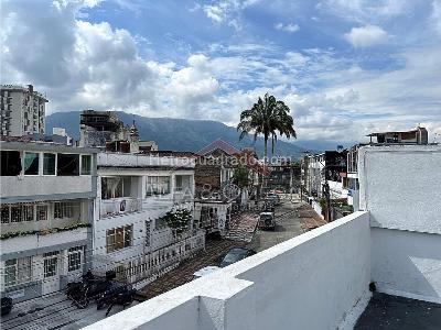 Casa de 5 alcobas en venta en B, Ibagué, 169 m² · foto 9 de 13
