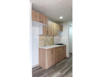 Apartamento de 3 alcobas en venta en Barrio Departamental, Ibagué, 58 m² · foto 2 de 16