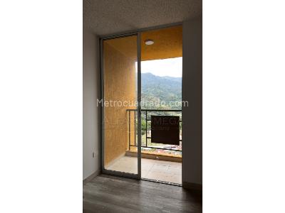 Apartamento de 3 alcobas en venta en Barrio Departamental, Ibagué, 58 m² · foto 9 de 16