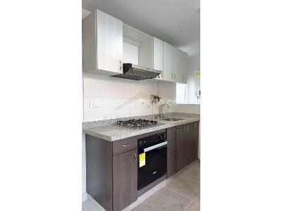 Apartamento de 2 alcobas en venta en Varsovia, Ibagué, 70 m² · foto 3 de 20