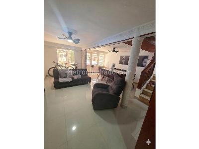 Casa de 4 alcobas en venta en El Vergel, Ibagué, 100 m² · foto 3 de 20
