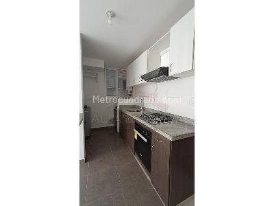 Apartamento de 3 alcobas en venta en Varsovia, Ibagué, 84 m² · foto 3 de 20