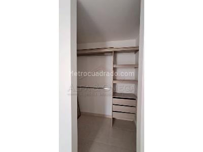 Apartamento de 3 alcobas en venta en Varsovia, Ibagué, 84 m² · foto 13 de 20