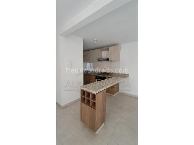 Apartamento de 3 alcobas en venta en Varsovia, Ibagué, 82 m² · foto 4 de 20