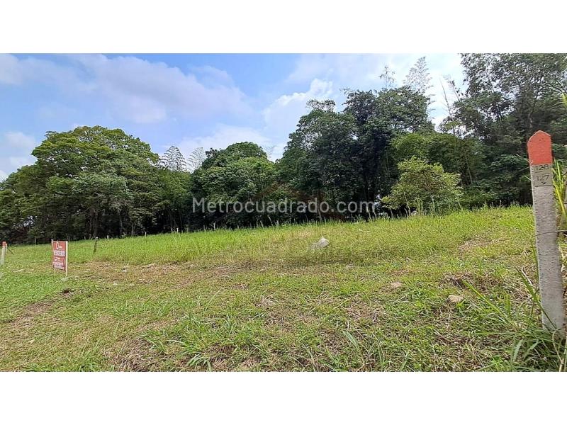Lote en Venta, Conjunto Piedemonte Del Vergel, Ibagué - Más