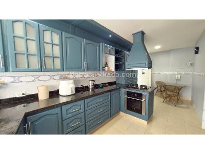 Apartamento de 3 alcobas en venta en La Pola, Ibagué, 226 m² · foto 8 de 20