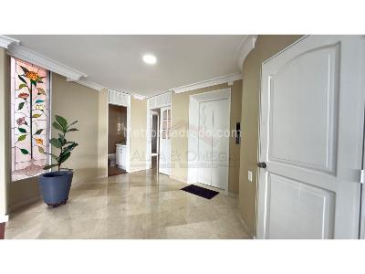 Apartamento de 3 alcobas en venta en La Pola, Ibagué, 226 m² · foto 15 de 20