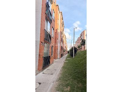 Apartamento de 2 alcobas en venta en Arboleda Campestre, Ibagué, 40 m² · foto 18 de 20