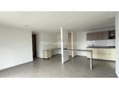 Apartamento de 3 alcobas en venta en Montes Gran Reserva, Ibagué, 92 m² · foto 2 de 20