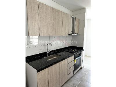 Apartamento de 3 alcobas en venta en El Vergel, Ibagué, 110 m² · foto 9 de 20