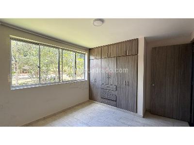Casa de 5 alcobas en venta en Av, Ibagué, 200 m² · foto 12 de 20