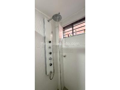 Casa de 5 alcobas en venta en Av, Ibagué, 200 m² · foto 18 de 20