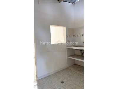 Casa de 5 alcobas en venta en Gaitan, Ibagué, 220 m² · foto 17 de 20