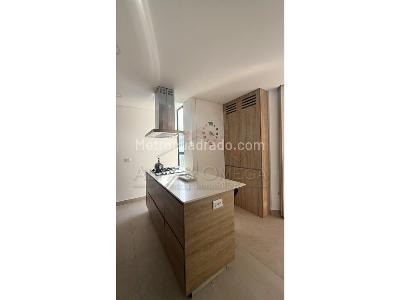 Apartamento de 3 alcobas en venta en El Vergel, Ibagué, 105 m² · foto 3 de 19