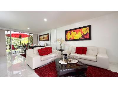 Casa de 4 alcobas en venta en Av, Ibagué, 210 m² · foto 2 de 20