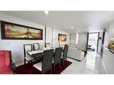 Casa de 4 alcobas en venta en Av, Ibagué, 210 m² · foto 5 de 20