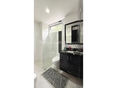 Casa de 4 alcobas en venta en Av, Ibagué, 210 m² · foto 18 de 20