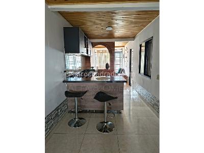 Casa de 5 alcobas en venta en Urbanizacion Villa Camila, Ibagué, 175 m² · foto 3 de 12