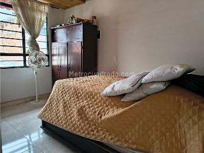 Casa de 5 alcobas en venta en Urbanizacion Villa Camila, Ibagué, 175 m² · foto 9 de 12