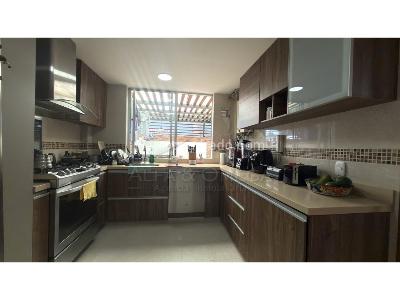 Casa de 4 alcobas en venta en Conjunto Los Lagos, Ibagué, 190 m² · foto 8 de 20
