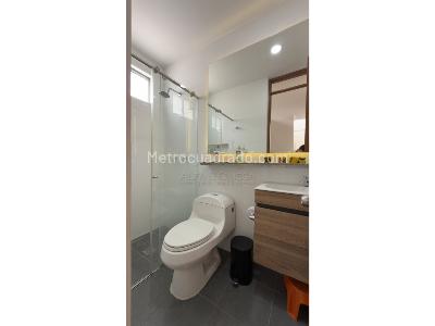 Casa de 4 alcobas en venta en El Vergel, Ibagué, 196 m² · foto 9 de 20