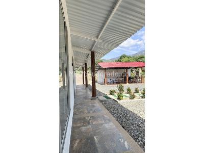 Casa de 4 alcobas en venta en Totumo, Ibagué, 1800 m² · foto 4 de 20